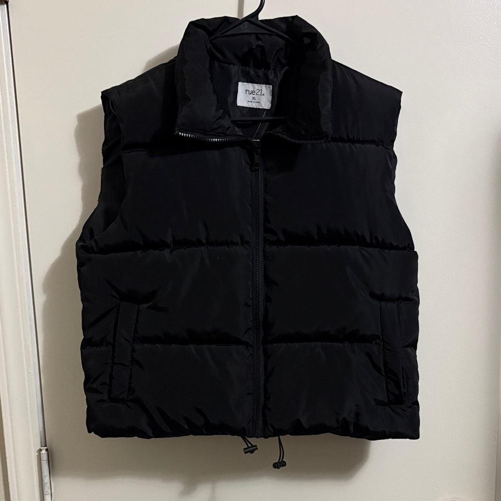 Rue21 Black Quilted Vest